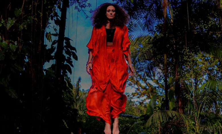 raissa Raissa Fayet traz a Maringá o show "A Força de Raízes"