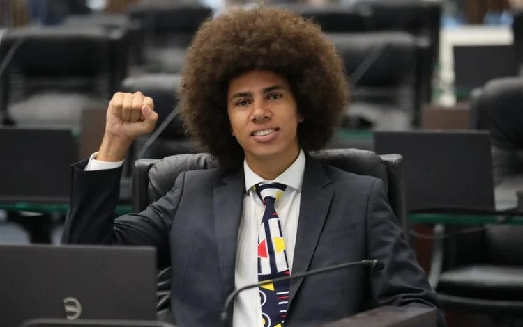 STF confirma decisão da Comissão de Ética e mantém suspensão do deputado Renato Freitas 1 renato freitas STF confirma decisão da Comissão de Ética e mantém suspensão do deputado Renato Freitas