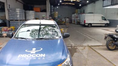 Foto de Fiscalização apreende bebidas irregulares em distribuidora de Maringá