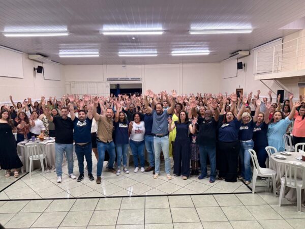 do carmo encontro Deputado Do Carmo reúne mais de 700 pessoas em encontro com servidores em Maringá