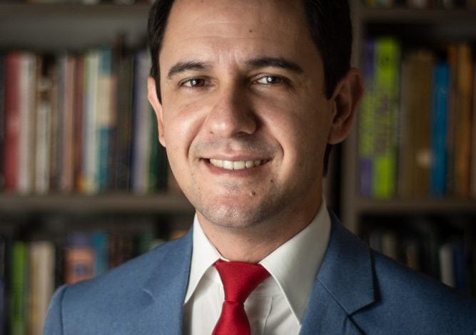 TIAGO VALENCIANO Frase