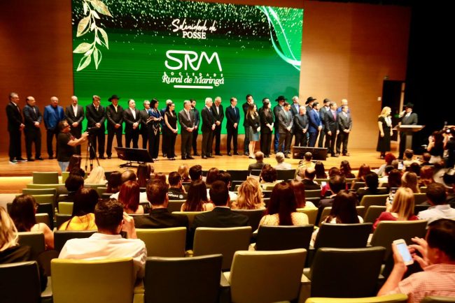 WhatsApp Image 2025 11 10 at 21.15.10 Henrique Pinto assume presidência da Sociedade Rural de Maringá e destaca união entre gerações na nova gestão