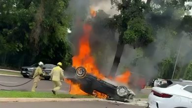 Foto de Médico oftalmologista morre carbonizado após acidente de carro