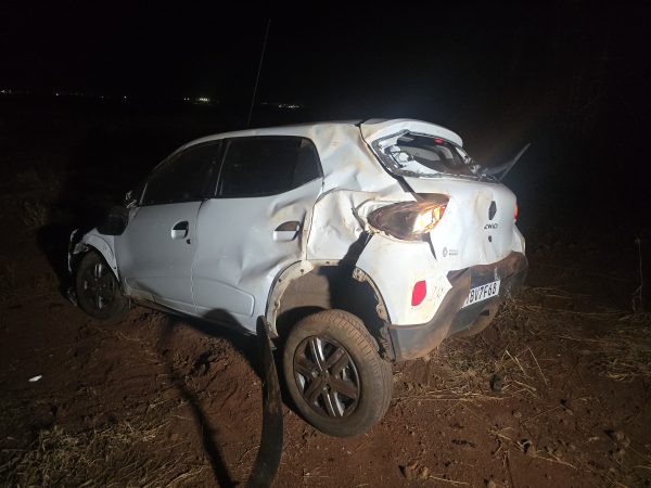 acidente br 376 Motorista mata mulher no trânsito e em seguida furta veículo para fugir do local
