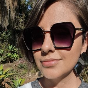 BRENDA CARAMASCHI 06 01 Niver