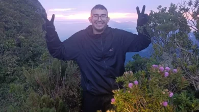 Foto de Jovem que estava desaparecido no Pico Paraná é encontrado com vida