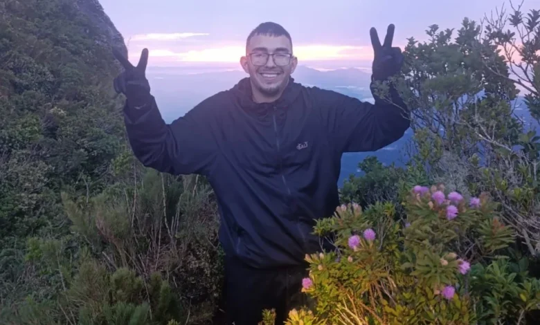 Jovem que estava desaparecido no Pico Paraná é encontrado com vida 1 desaparecido Jovem que estava desaparecido no Pico Paraná é encontrado com vida