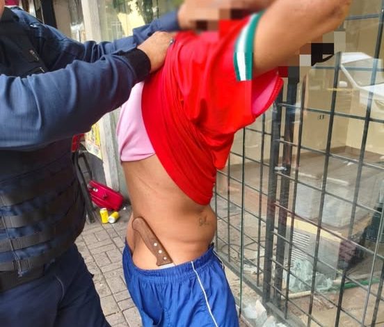 preso Foragido da justiça e armado com faca é preso no centro de Maringá