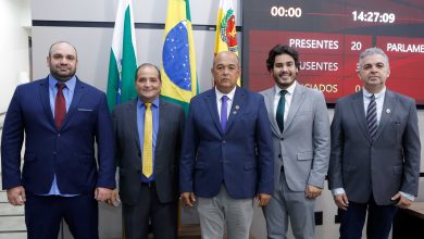 Foto de Odair Fogueteiro é eleito para a comissão mais importante da câmara