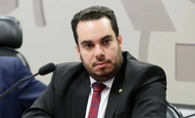 Paulo Martins.jpg A exoneração de Paulo Martins