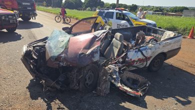 Foto de Grave acidente no Contorno Sul deixa motorista preso às ferragens