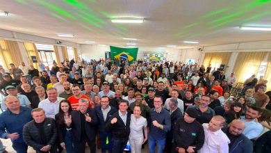 Encontro com Moro, Jacovós, Filipe Barros e Dallagnol reúne centenas de lideranças em Apucarana 2 Foto de Encontro com Moro, Jacovós, Filipe Barros e Dallagnol reúne centenas de lideranças em Apucarana