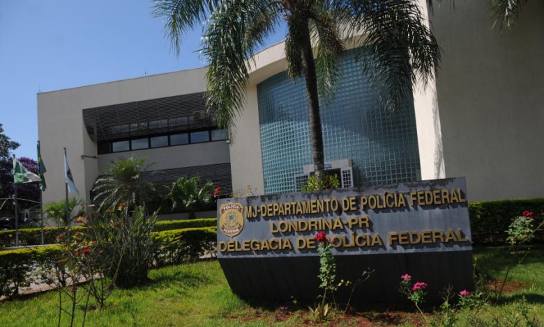 policia federal londrina Delegado da Polícia Federal é preso após denúncias de injúria racial e desacato