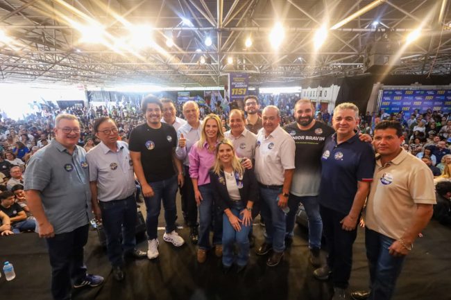 RB Lancamento01 Ricardo Barros lança candidatura com casa cheia em Maringá