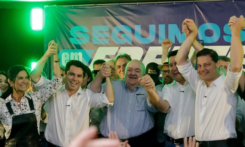 WhatsApp Image 2026 08 15 at 13.30.15 Sandro Alex destaca força da chapa em encontros com 30 prefeitos e milhares de apoiadores em Maringá