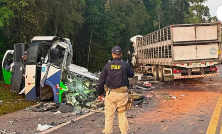 acidente Policia Rodoviária Federal confirma 23 mortes na BR 373