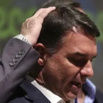 flavio bolsonaro Site argentino diz que Flávio Bolsonaro teria fugido para os EUA de jatinho após atravessar fronteira