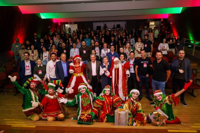 Maringá Encantada: Prefeitura convida comunidade a viver um sonho de Natal na edição deste ano 2 maringa encantada reuniao Maringá Encantada: Prefeitura convida comunidade a viver um sonho de Natal na edição deste ano